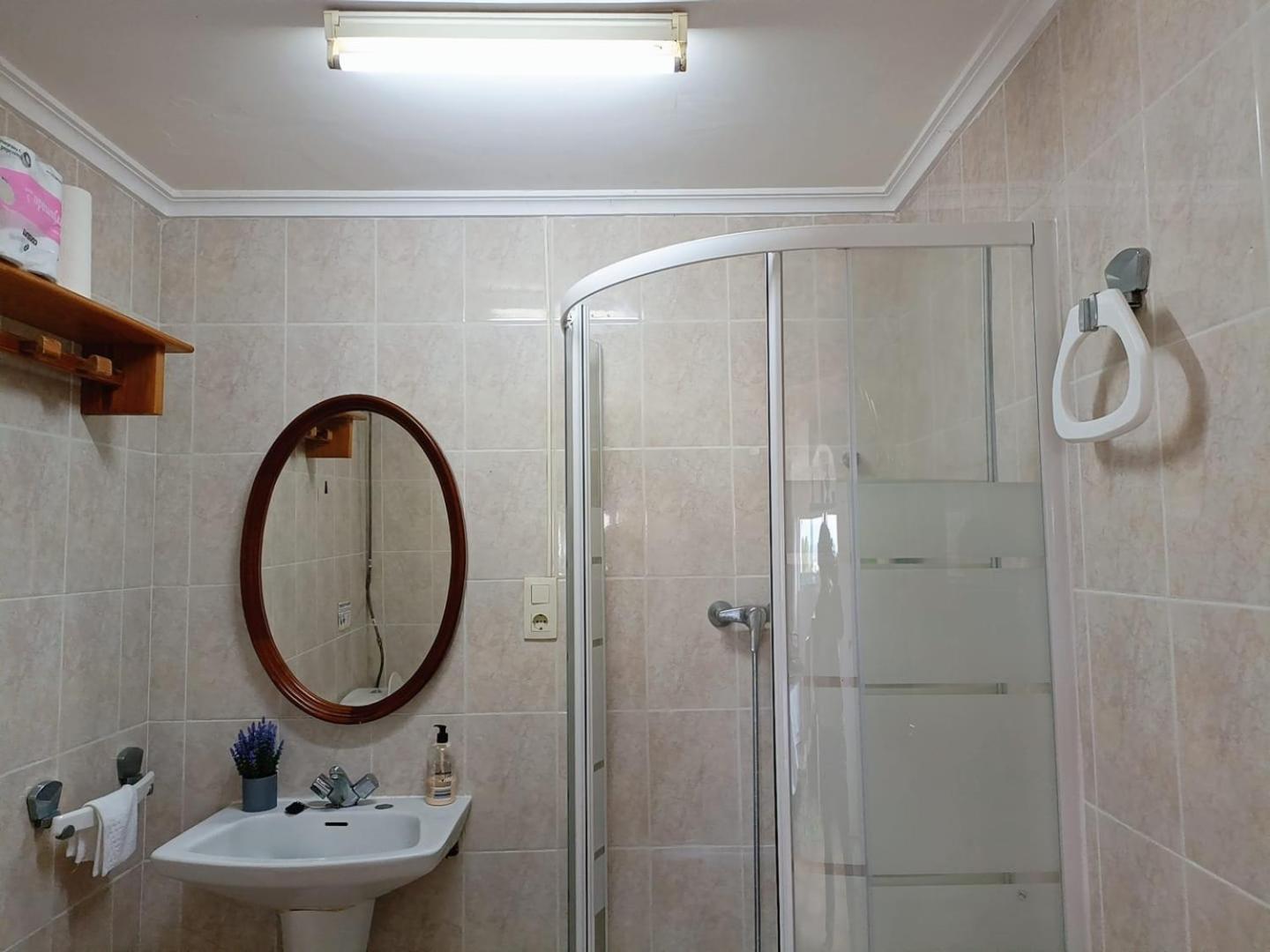 Bedroom With Private Bathroom And Two-Bedroom Family Suite In Quiet Forest Country House 80M2 Large Swimming Pool Music Town Lliria The Garden And Swimmingpool And Garden Are Shared Dış mekan fotoğraf