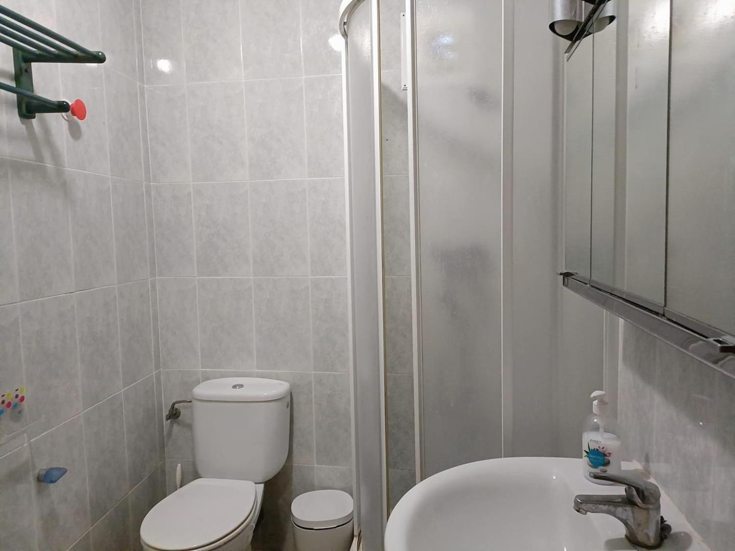 Bedroom With Private Bathroom And Two-Bedroom Family Suite In Quiet Forest Country House 80M2 Large Swimming Pool Music Town Lliria The Garden And Swimmingpool And Garden Are Shared Dış mekan fotoğraf