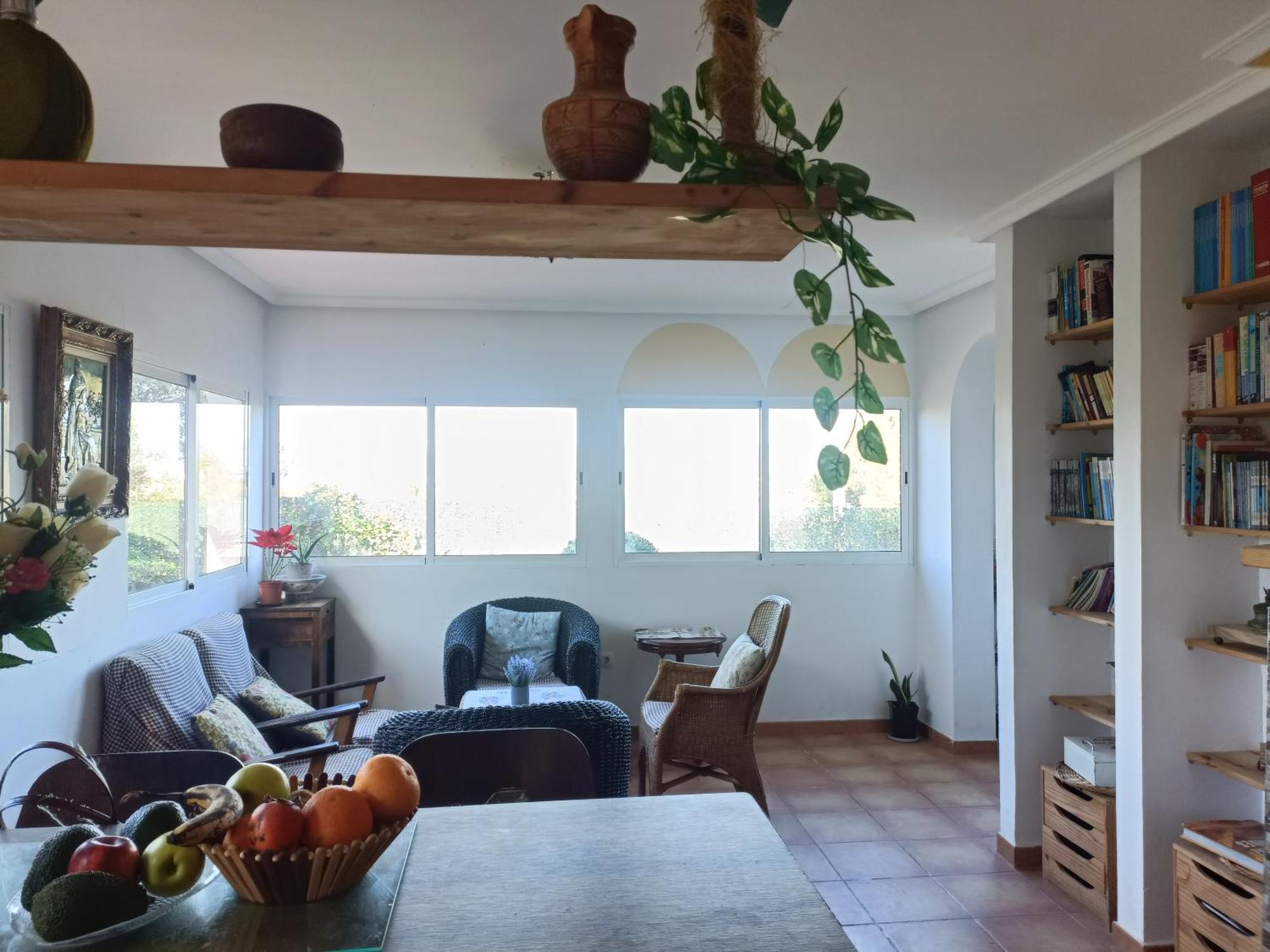 Bedroom With Private Bathroom And Two-Bedroom Family Suite In Quiet Forest Country House 80M2 Large Swimming Pool Music Town Lliria The Garden And Swimmingpool And Garden Are Shared Oda fotoğraf
