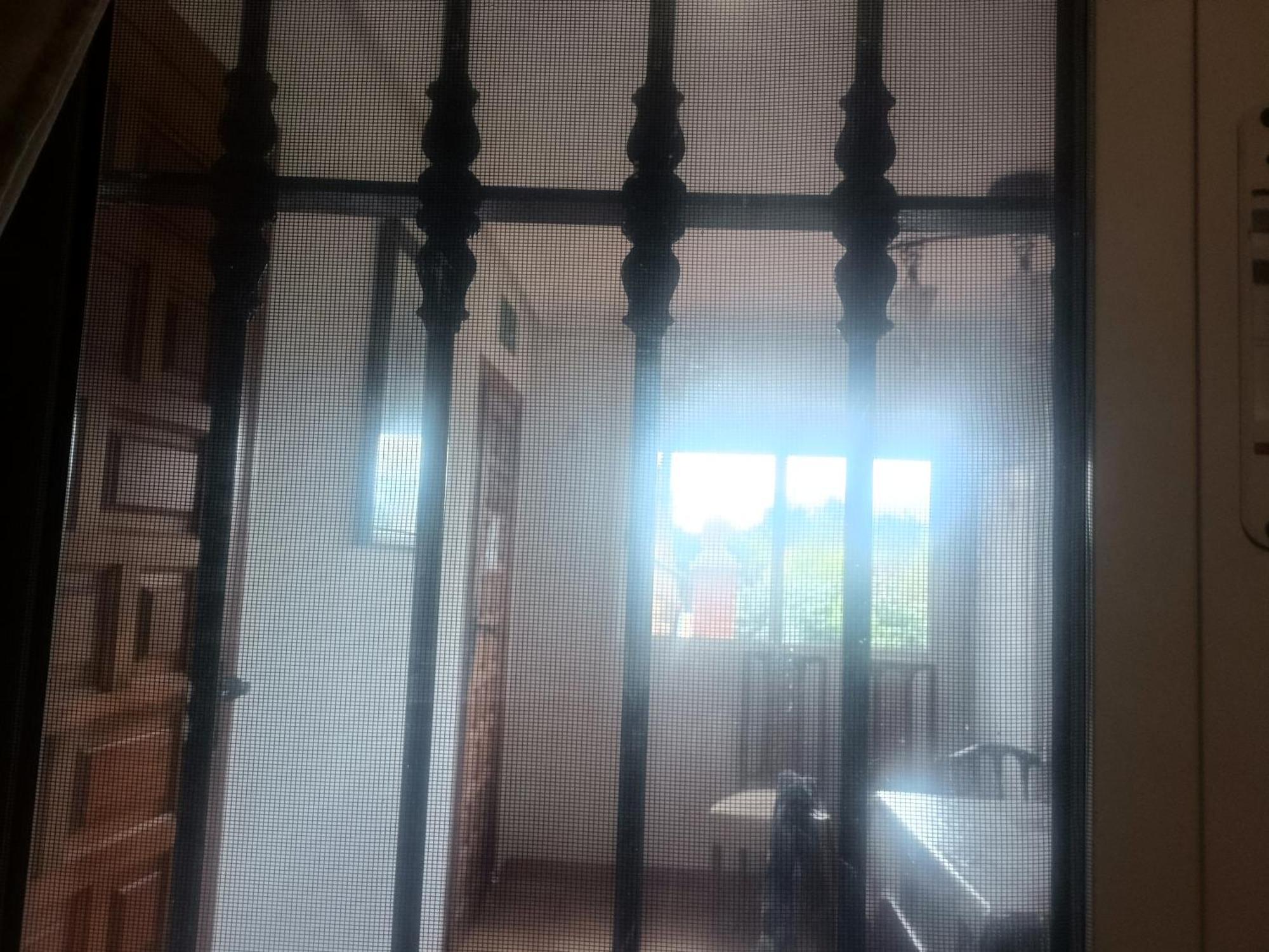 Bedroom With Private Bathroom And Two-Bedroom Family Suite In Quiet Forest Country House 80M2 Large Swimming Pool Music Town Lliria The Garden And Swimmingpool And Garden Are Shared Oda fotoğraf